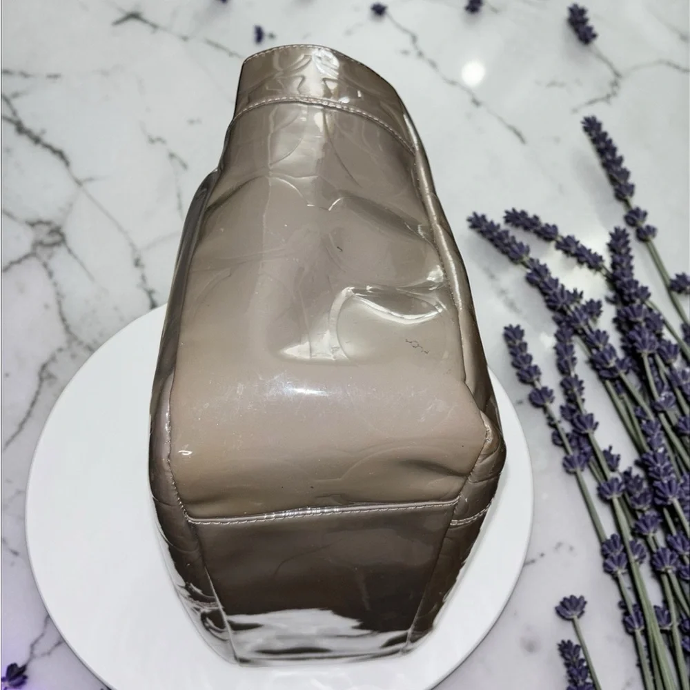 Coach 2FER Bundle Patent Leather Tote & Wallet in Dark Grey - Picture 8 of 13